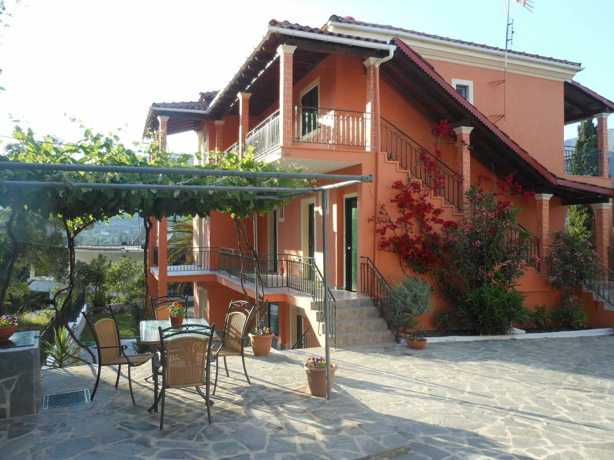 Ziogas Luxury Apartments Dassia  Exterior foto